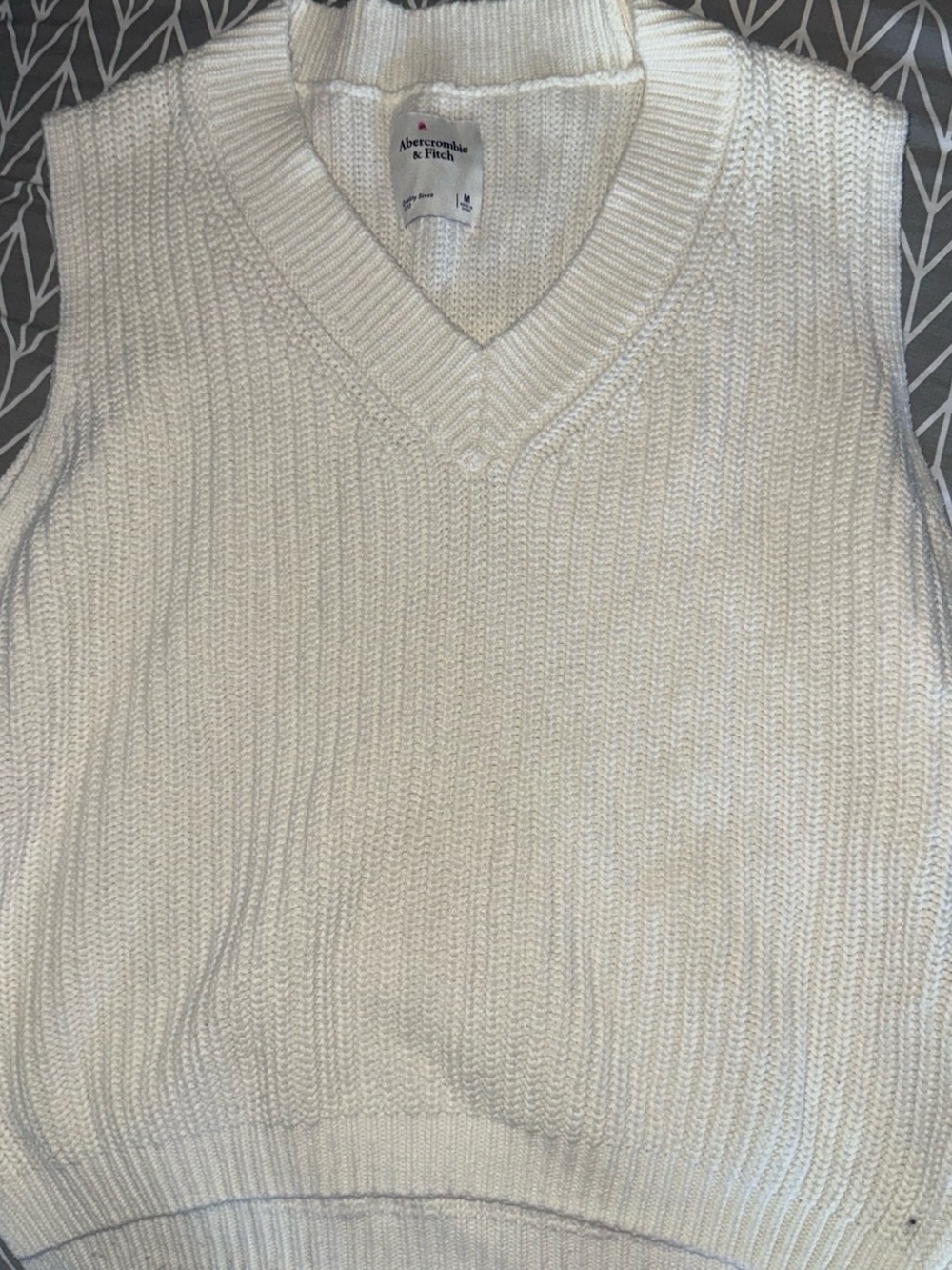 Abercrombie & Fitch Sleeveless Sweater